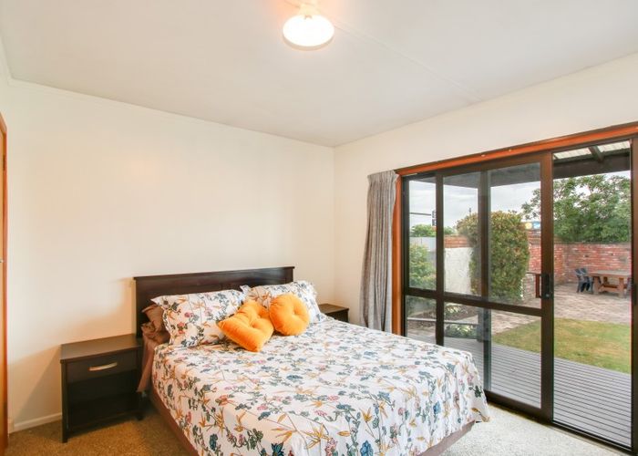  at 1/125 Taradale Road, Onekawa, Napier