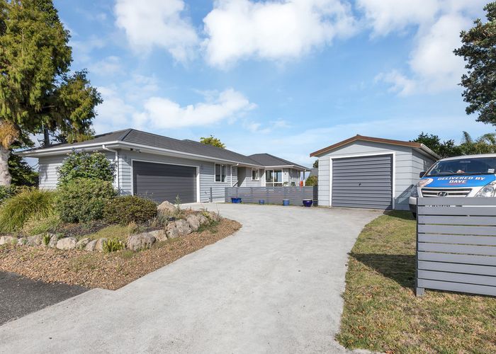  at 35 Manaia View Road, One Tree Point