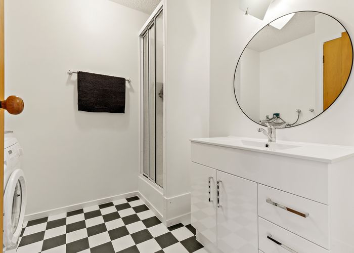  at 2/5 Kipling Street, Addington, Christchurch