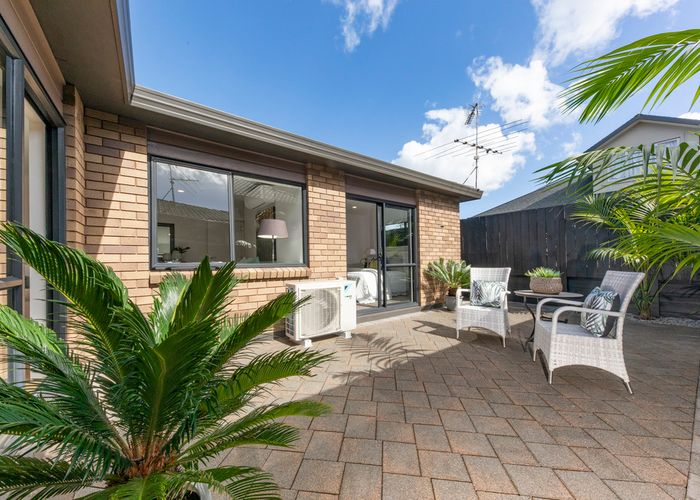 Free property data for A/2 Crown St, Royal Oak, Auckland homes.co.nz