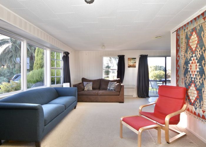  at 28 Somerset Road, Clareville, Carterton