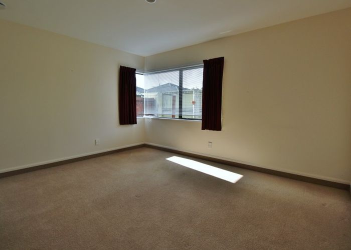 at 2/30 King Street, Ebdentown, Upper Hutt