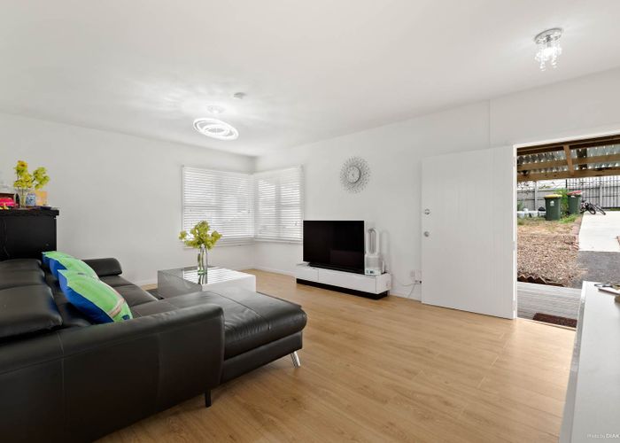  at 21 Hannah Road, Otara, Auckland