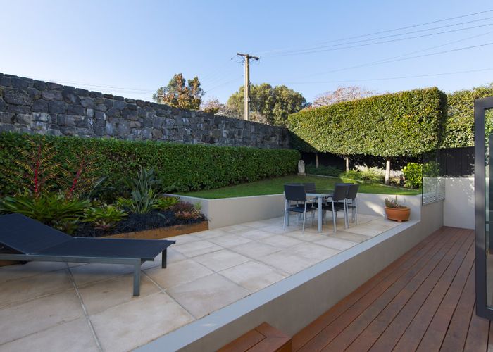  at 12 Fairview Road, Mount Eden, Auckland