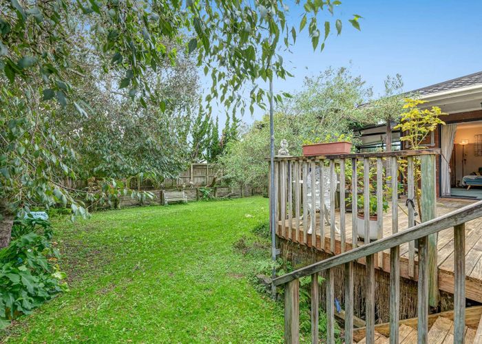  at 20A Holiday Road, Stanmore Bay, Rodney, Auckland