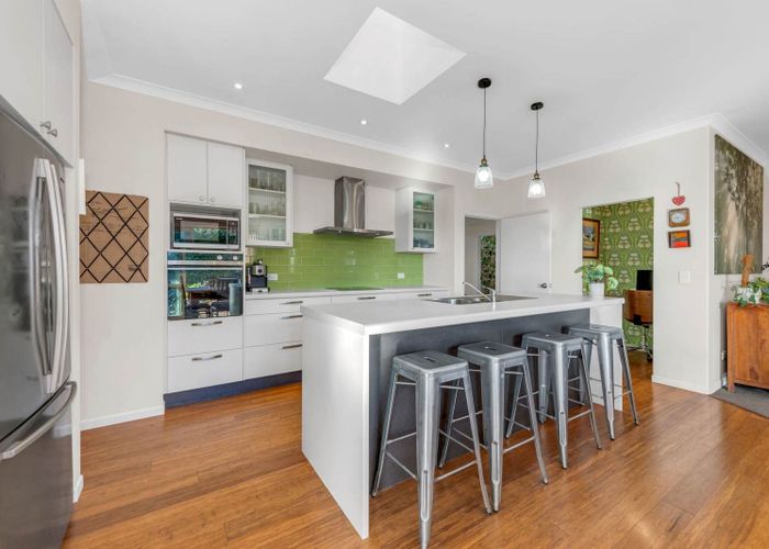  at 44 Karaka Road, Beachlands, Manukau City, Auckland