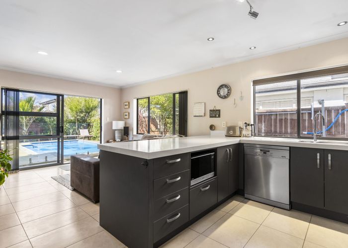  at 23 Brookview Drive, Flat Bush, Auckland