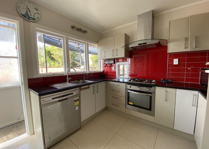 at 53 Chatsworth Crescent, Pakuranga Heights, Manukau City, Auckland