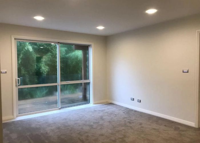  at 102B Beach Road, Castor Bay, Auckland