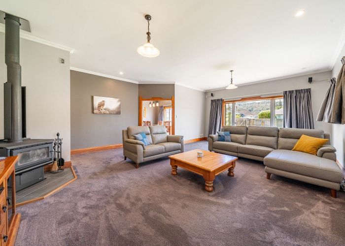 at 17 McParland Street, Ebdentown, Upper Hutt, Wellington