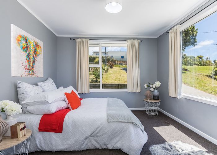  at 20 Hiwi Crescent, Titahi Bay, Porirua