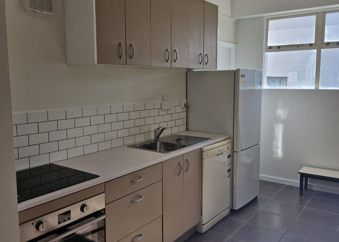  at 2/12 Haining Street, Te Aro, Wellington