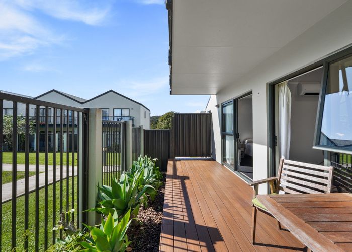  at 19/437B Albany Highway, Albany, North Shore City, Auckland
