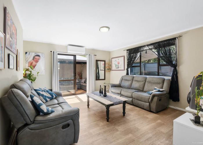  at 291 Vipond Road, Stanmore Bay, Whangaparaoa