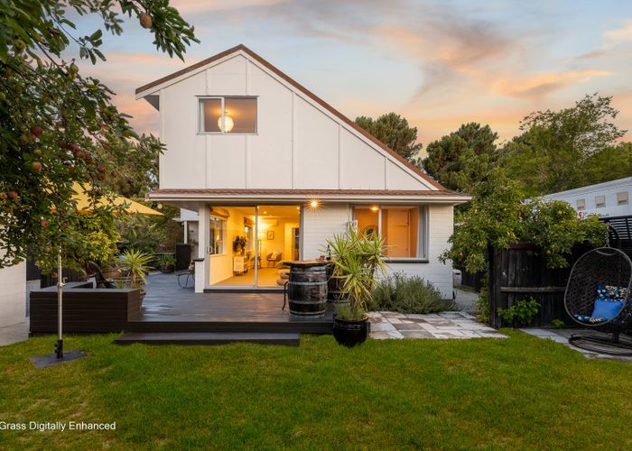  at 209 Queenspark Drive, Parklands, Christchurch City, Canterbury
