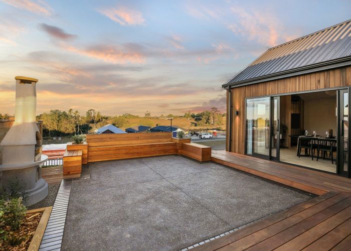  at 25 Oralee Terrace, Peacocke, Hamilton