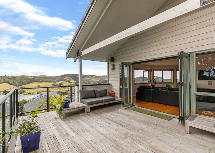  at 11 Sykes Avenue, Hatfields Beach, Orewa
