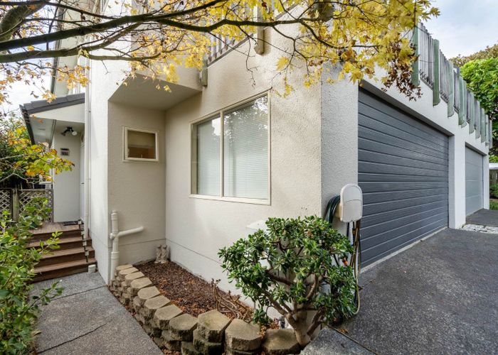  at 2/51 Fields Parade, Oteha, North Shore City, Auckland