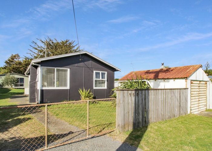 Free property data for 110 Park Avenue, Waitarere Beach, Levin homes