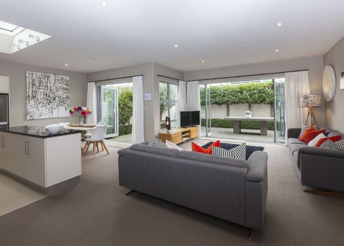  at 38 Rhodes Street, Merivale, Christchurch