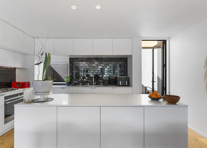  at 81 Melbourne Road, Island Bay, Wellington, Wellington