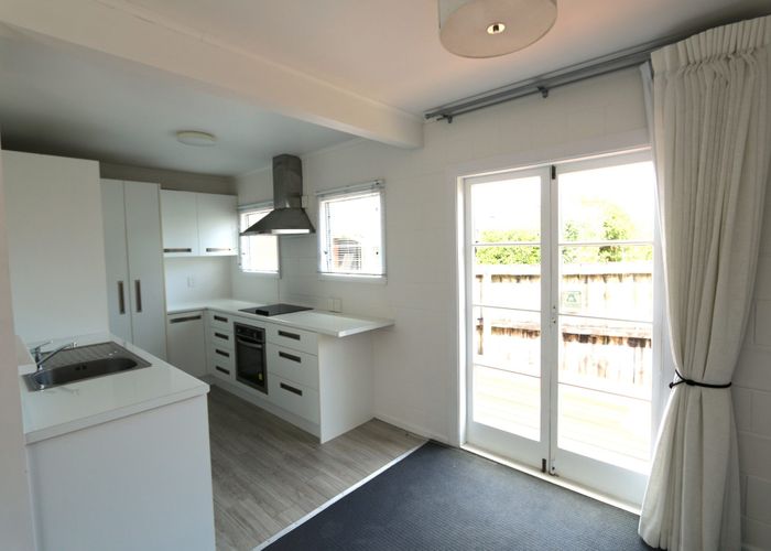  at 2/21 Raurenga Avenue, Royal Oak, Auckland City, Auckland