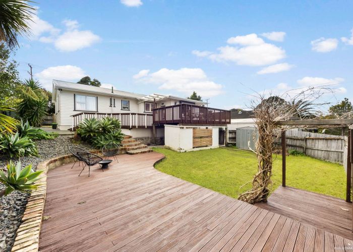  at 105 Triangle Road, Massey, Waitakere City, Auckland