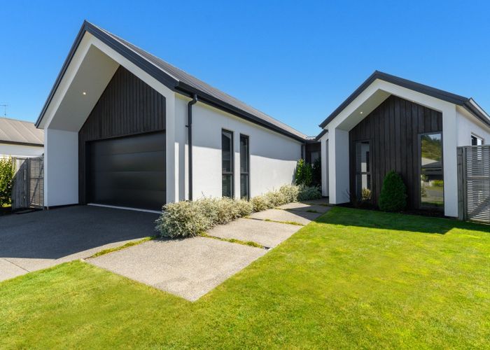  at 95 Awataha Crescent, Pyes Pa, Tauranga