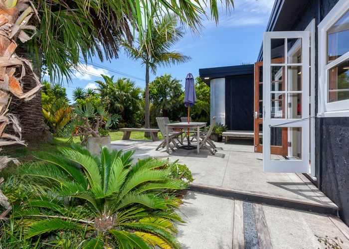  at 44 Ngapaki Street, Waikanae Beach, Waikanae