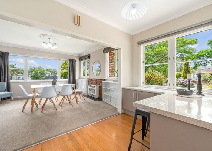  at 2 Squires Place, Awapuni, Palmerston North, Manawatu / Whanganui