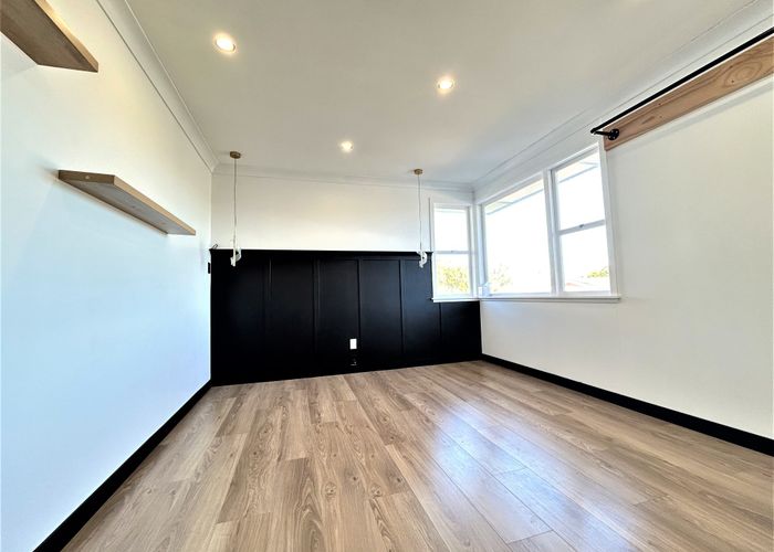  at 2/24 Holbrook Street, Blockhouse Bay, Auckland City, Auckland