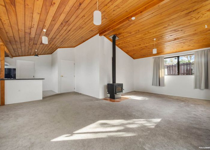  at 7 Muriel Place, Ranui, Waitakere City, Auckland