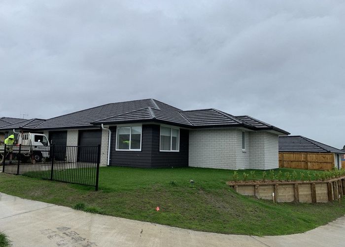  at 2/45 Ladeira Place, Fitzroy, Hamilton