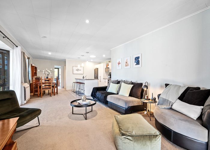  at 102 Waikawa Road, Picton