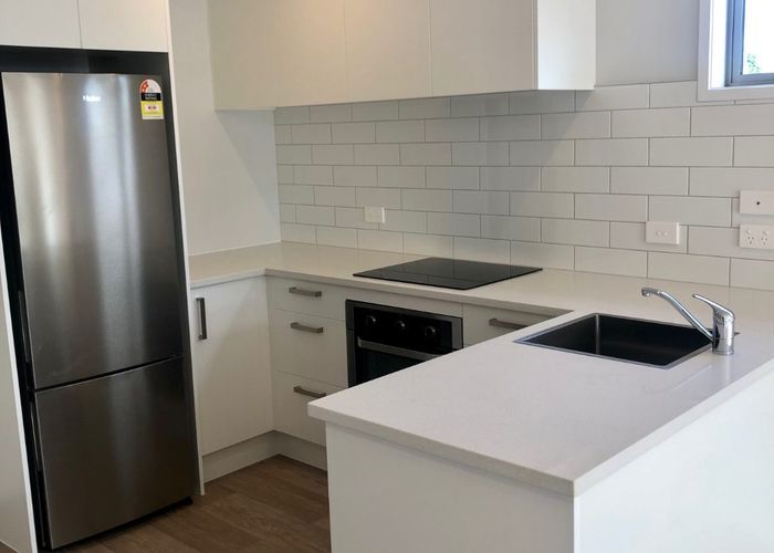  at 1C Pavola Grove, Glenfield, North Shore City, Auckland