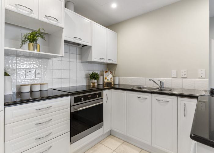  at 5B/23 George Street, Newmarket, Auckland
