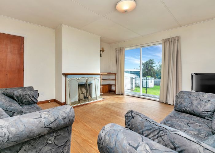  at 97 Hillsborough Road, Hillsborough, Auckland