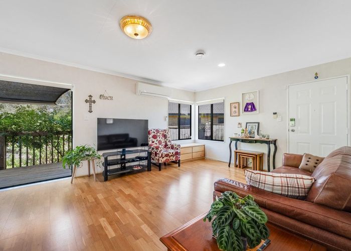  at 54 Stellata Court, Manurewa, Manukau City, Auckland