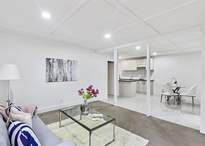  at 7 Glen Vista, Bayview, North Shore City, Auckland