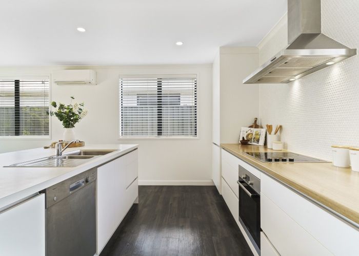  at 9 Shannon Lane, Pyes Pa, Tauranga