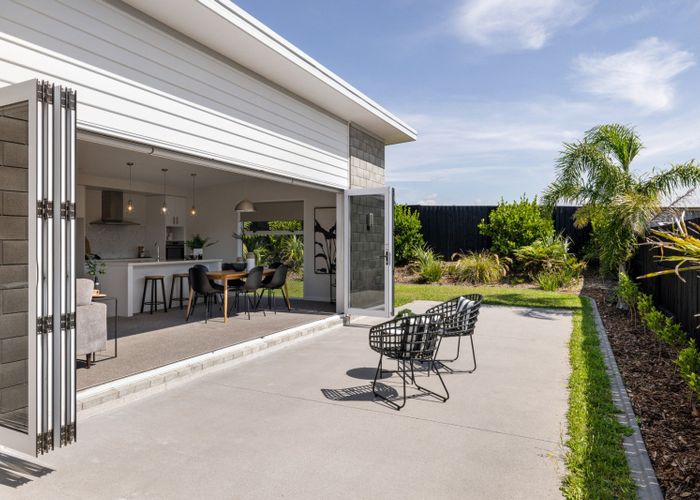  at 80 Puhirake Crescent, Pyes Pa, Tauranga