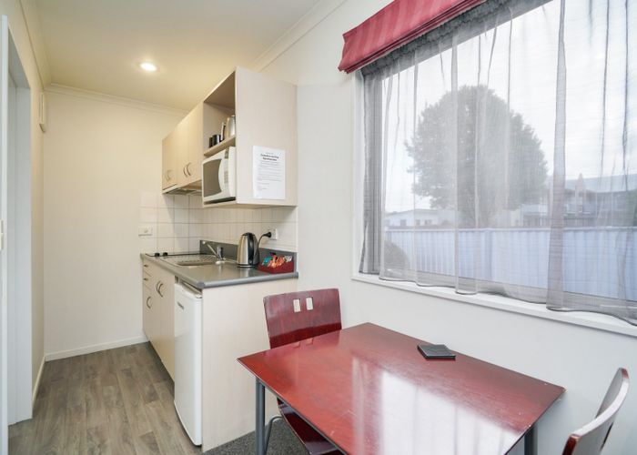  at 8B Camden Street, Turnbull Thomson Park, Invercargill, Southland