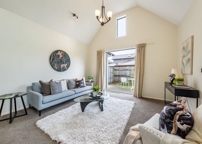  at 1 Yeats Grove, Trentham, Upper Hutt