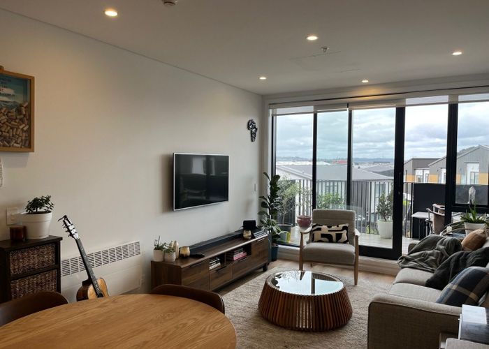  at 101/4 Rauroa Lane, Hobsonville, Waitakere City, Auckland
