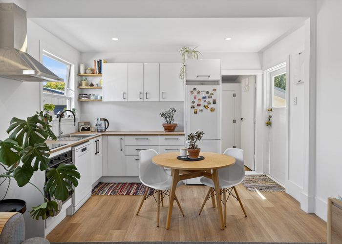  at 16 Radley Street, Woolston, Christchurch City, Canterbury