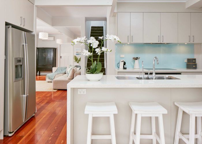  at 12 Lysnar Street, Okitu, Gisborne
