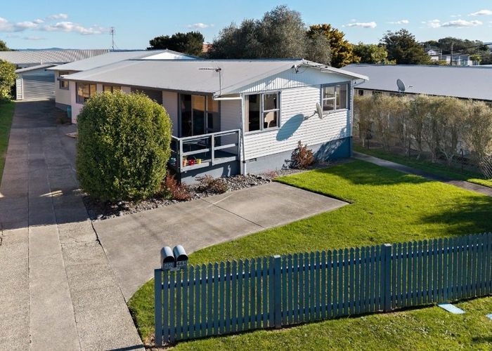  at 46 Aeroview Drive, Beach Haven, Auckland