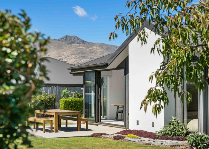  at 15 Pennycook Place, Lake Hawea, Wanaka, Otago