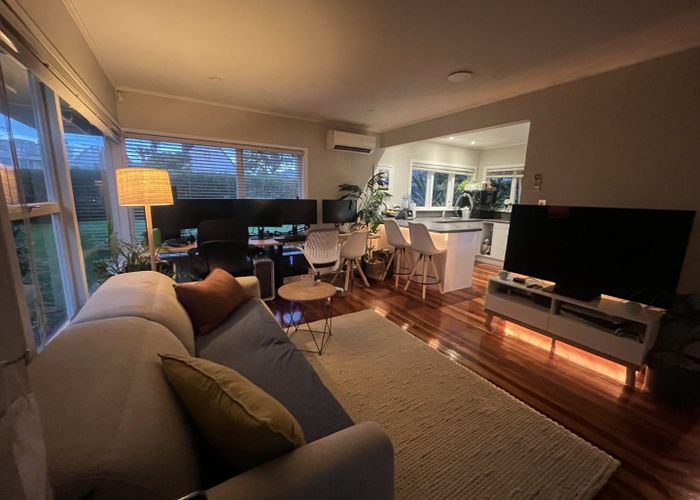  at 1/13 Otakau Road, Milford, North Shore City, Auckland