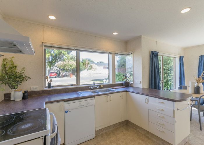  at 3 Beachwater Grove, Paraparaumu Beach, Paraparaumu